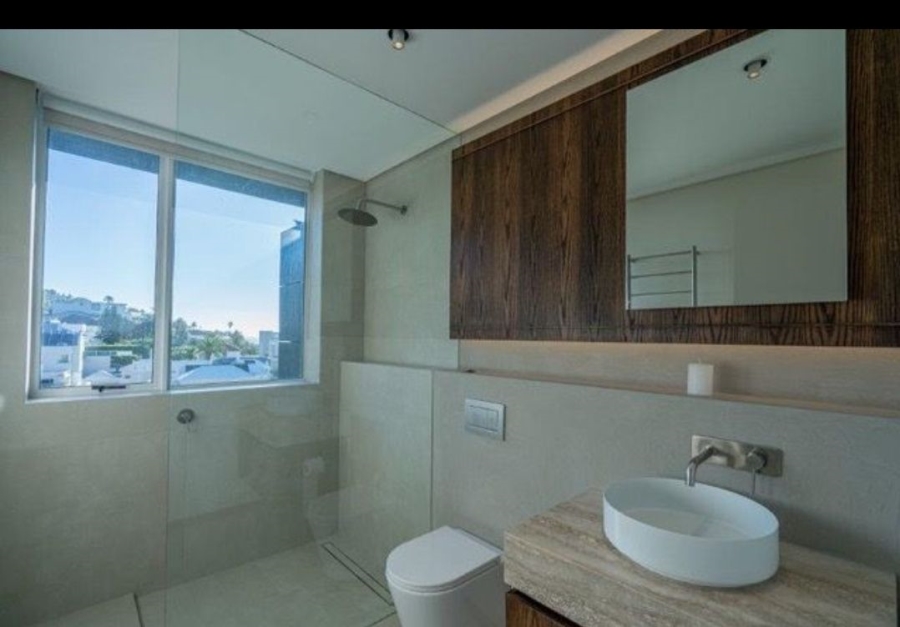 To Let  Bedroom Property for Rent in Bantry Bay Western Cape